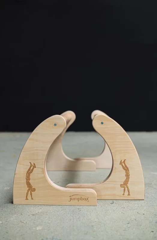 parallettes