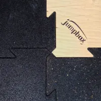 Podłoga podest na siłownie Puzzel drewniany