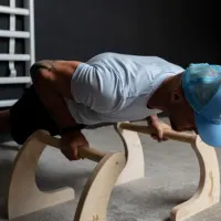 parallettes