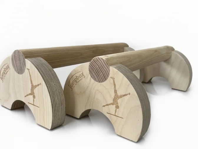 parallettes